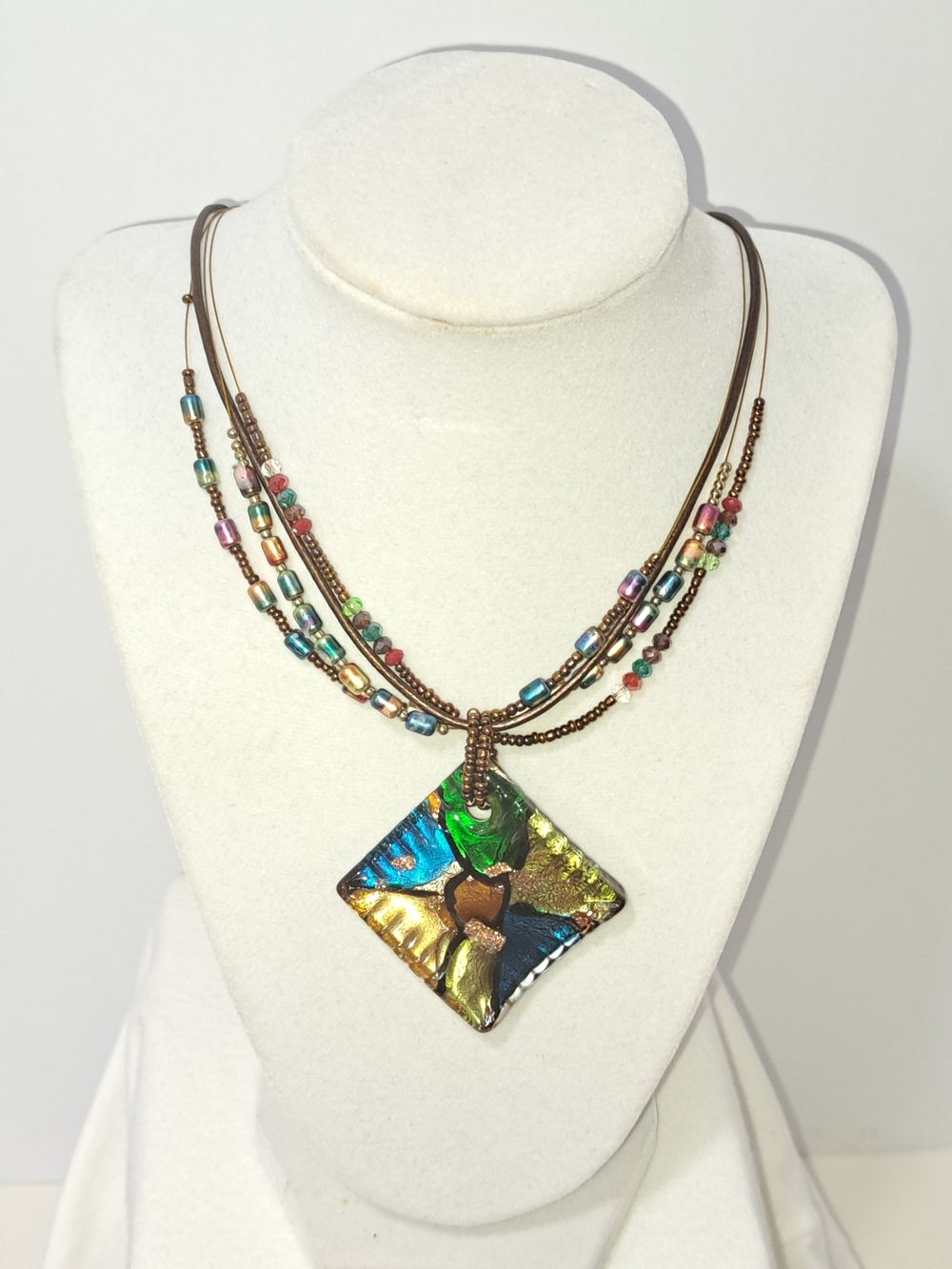 Multicolor Glass Pendant Layered Necklace